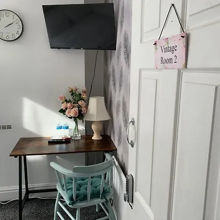 Sam'z Boutique Bed & Breakfast Sheffield