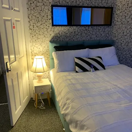 Sam'z Boutique Bed & Breakfast *